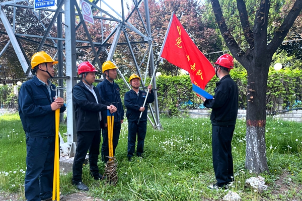 黨員突擊隊.jpg