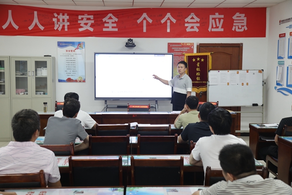 1696668244224973.jpg 1 安全宣教_副本.jpg