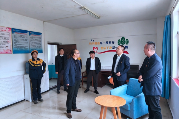 現(xiàn)場檢查環(huán)境布置情況_副本.jpg