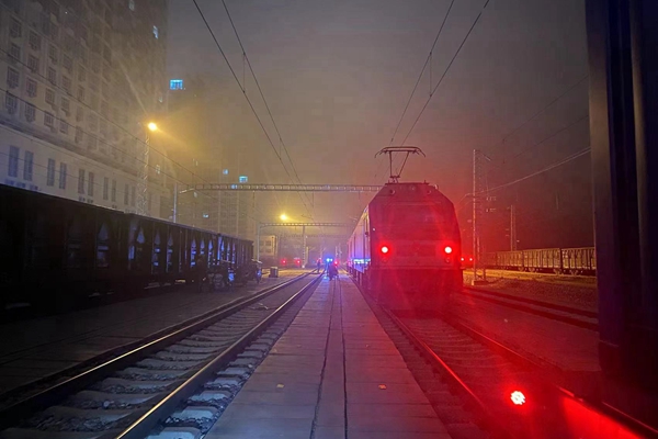夜間大霧天氣_副本.jpg