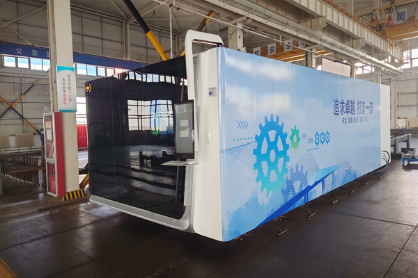 1699945612921858.jpg 引進新型金屬光纖激光切割機助力生產提檔升級_副本.jpg