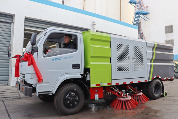 井下防爆車_副本.jpg