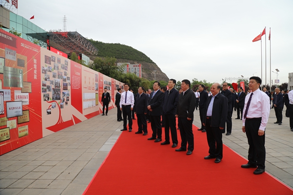 1.彬長集團二十周年小莊分會場_副本.jpg