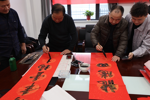 圖片二_副本.jpg