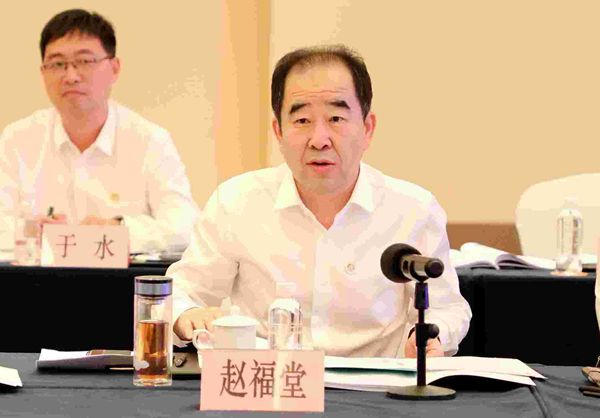 5——陜煤集團黨委副書記、董事、總經理趙福堂致辭并作表態發言_副本.jpg