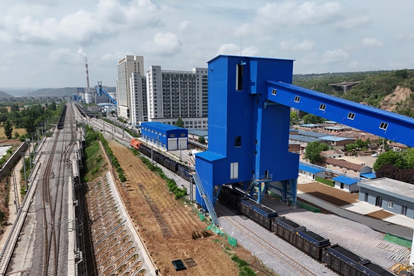 胡孟改擴建裝車作業_副本.jpg