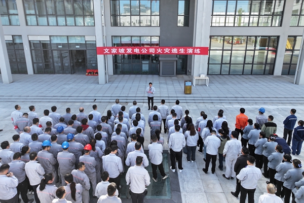 演習(xí)總結(jié)照片_副本.jpg