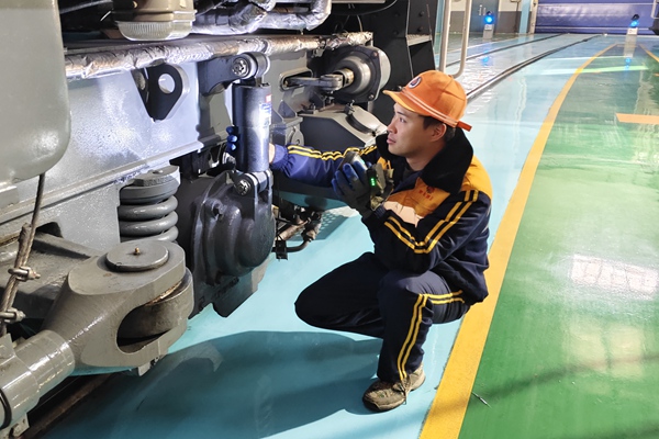 機(jī)車檢查_副本.jpg