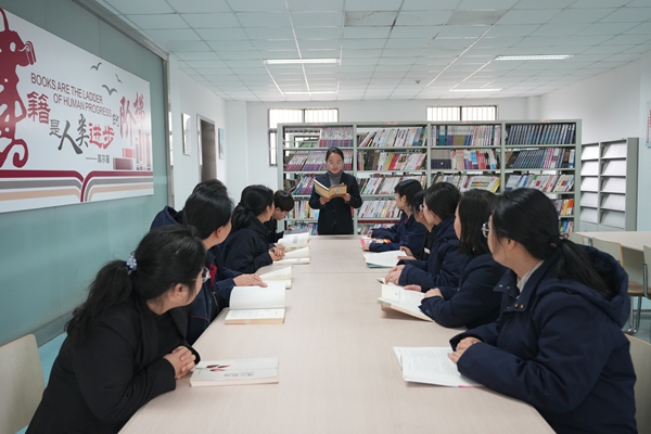 讀書分享會(huì)1.JPG